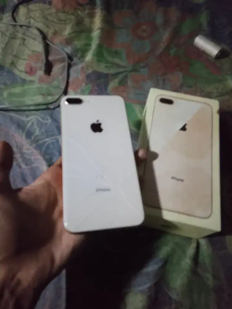 IPHONE 8+ 256GB