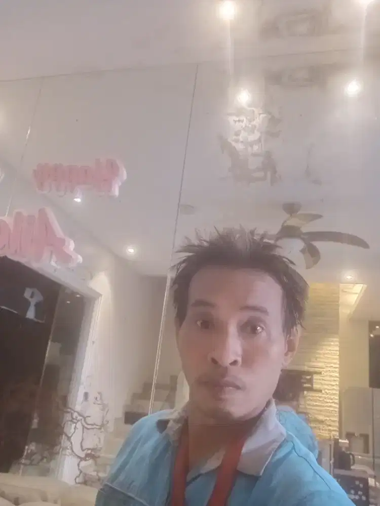 Mencari kerja OB atau apa saja