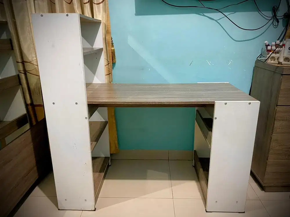 Meja Kantor, Komputer Serbaguna