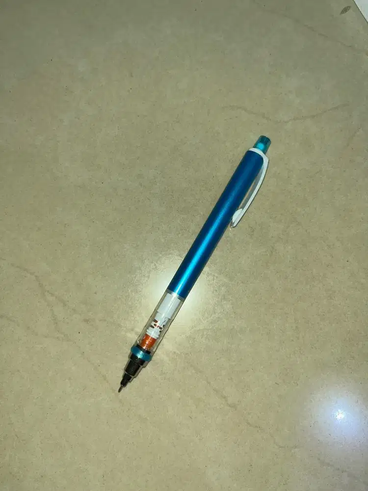 pensil uni kurotoga