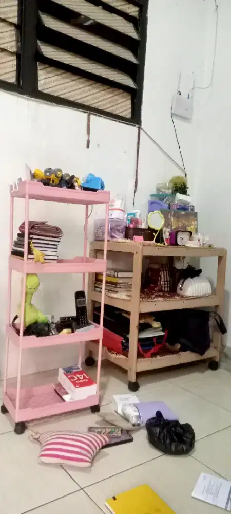 Meja TV & Rak susun Lok Kemanggisan