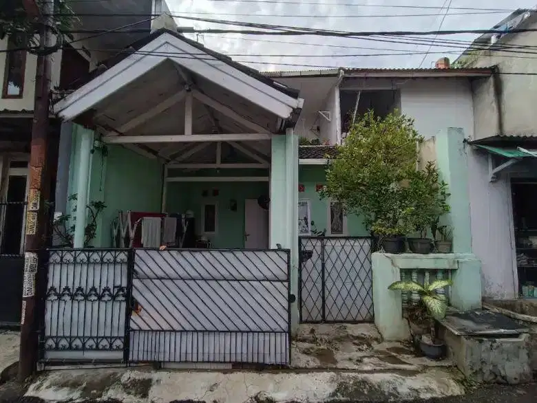 Dijual Murah Rumah 2 Lantai 4 Kamar Dekat Stasiun Cimekar Panyileukan