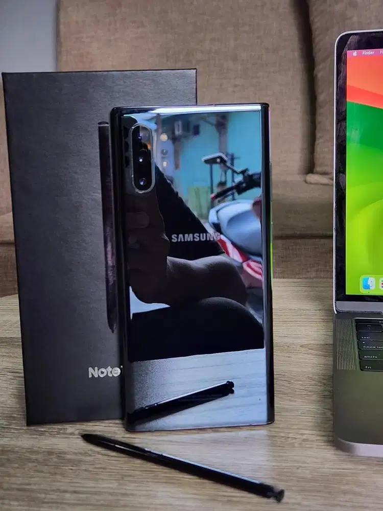Samsung note 10plus 12/512 resmi