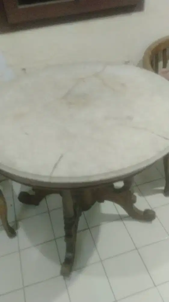 DIJUAL CEPAT MEJA MARMER