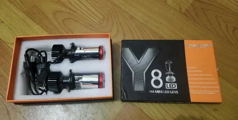 Lampu Led mobil Y8 H4