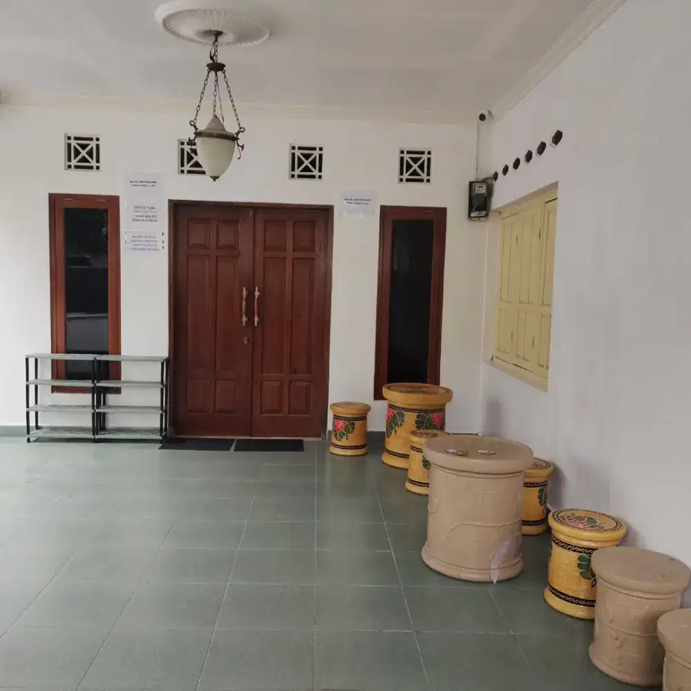 Terima kost putri muslimah jogja