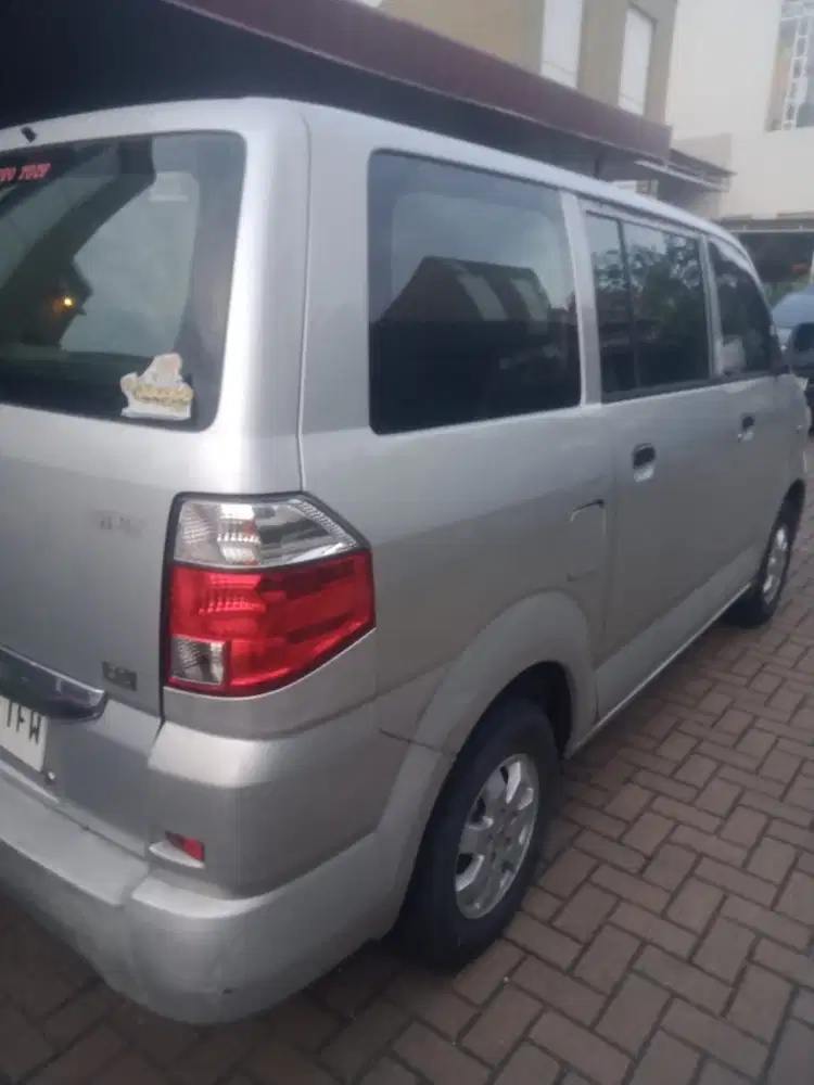 Suzuki APV 2009 Bensin