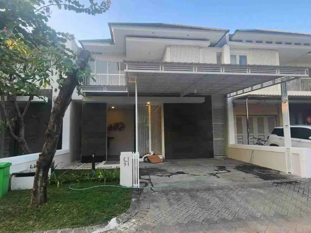 Dijual Rumah di Royal Residence Cluster depan