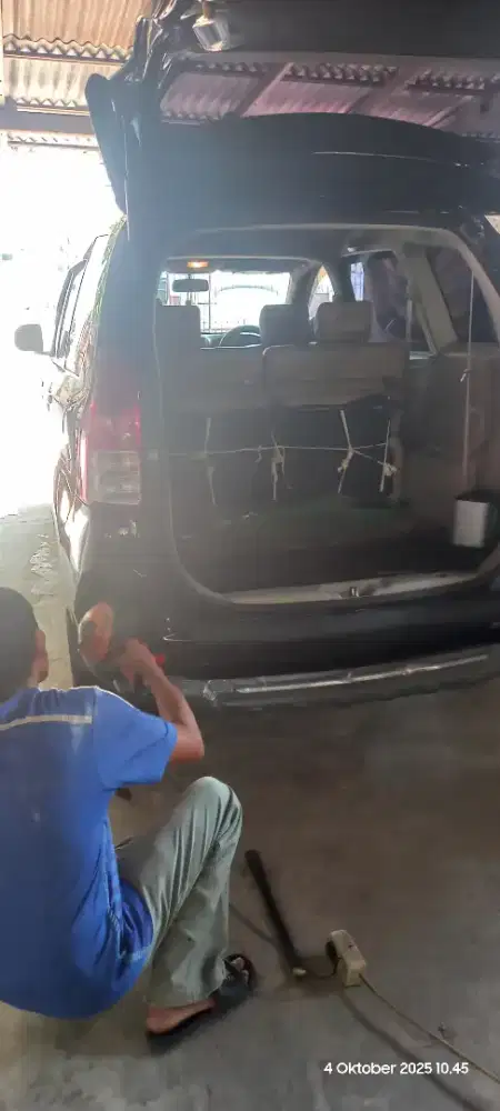 Driver antar jemput sekolah