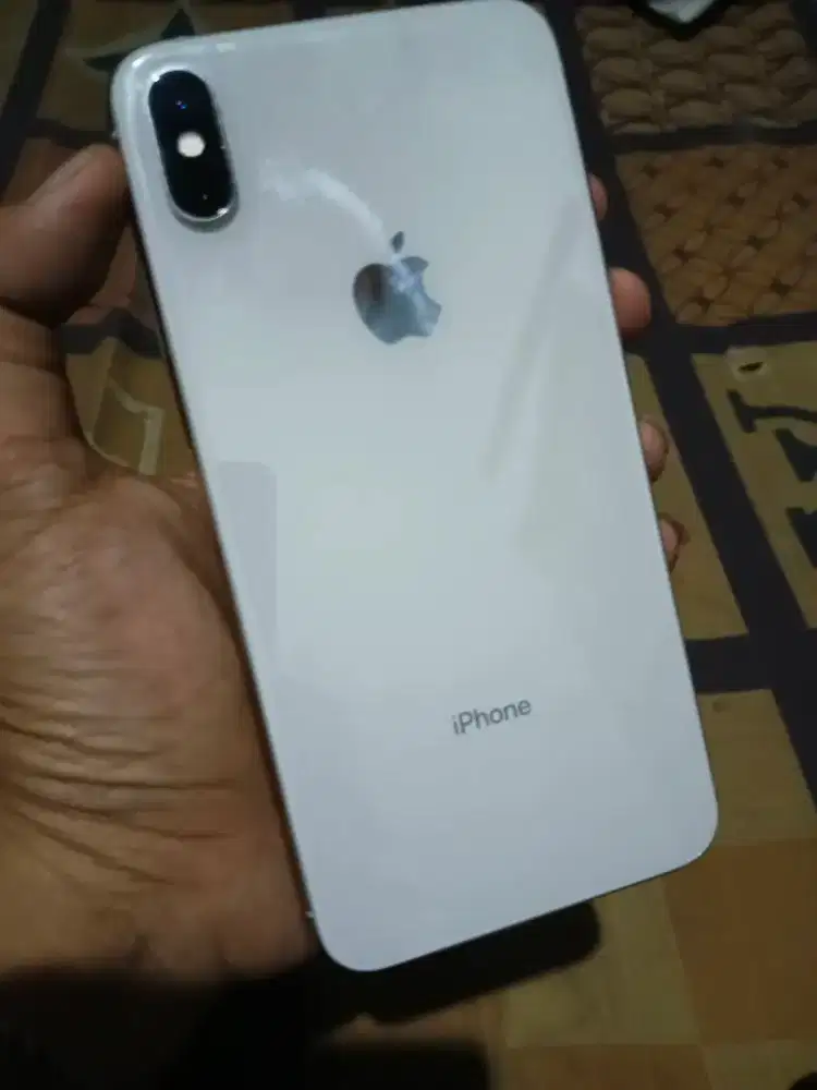 iPhone xs max 512gb inter
