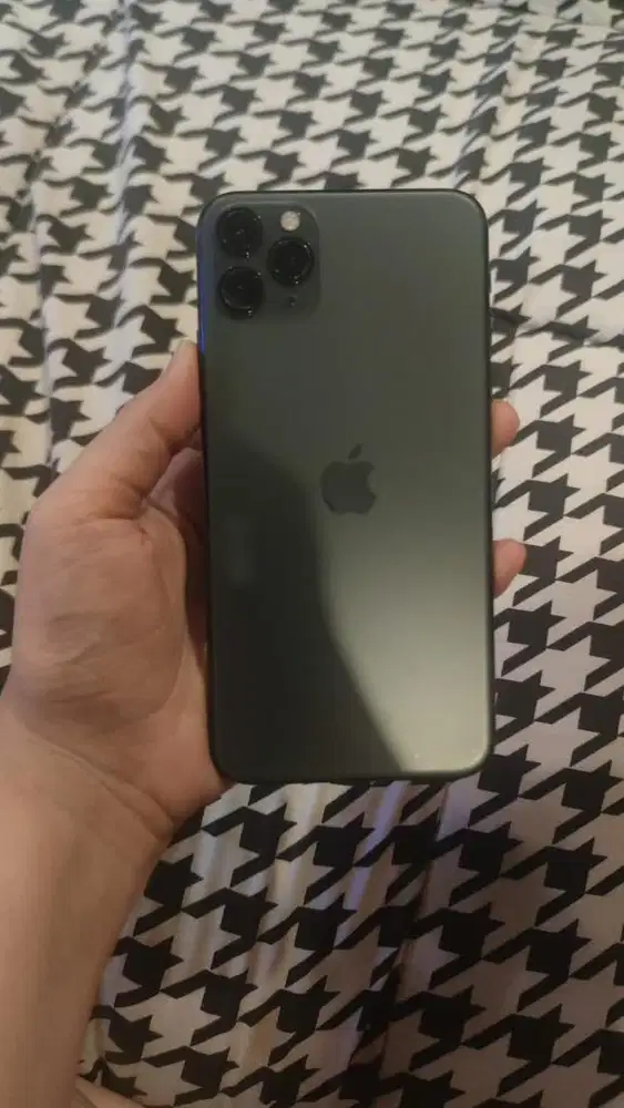 Apple 11 pro max
