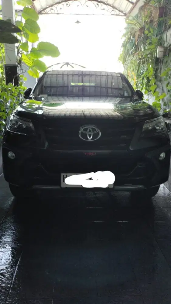 Toyota Fortuner 2019 trd Diesel kondisi joss