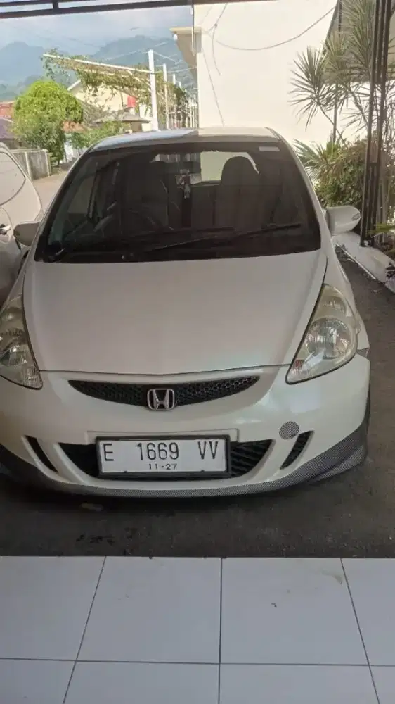 Dijual Honda Jazz Putih