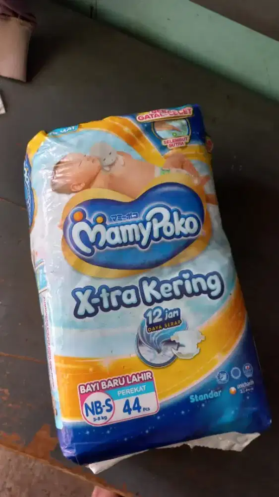 PAMPERS Bayi Newborn