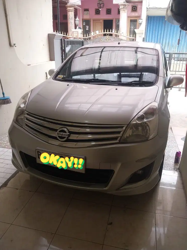 Nissan Grand livina 2012 Bensin