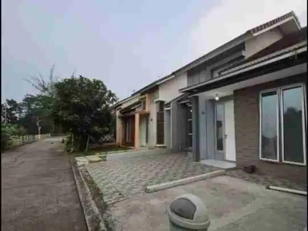 Dijual Rumah  dibawah harga pasar di Serpong Garden 1 Cisauk dekat BSD Aeon Mall