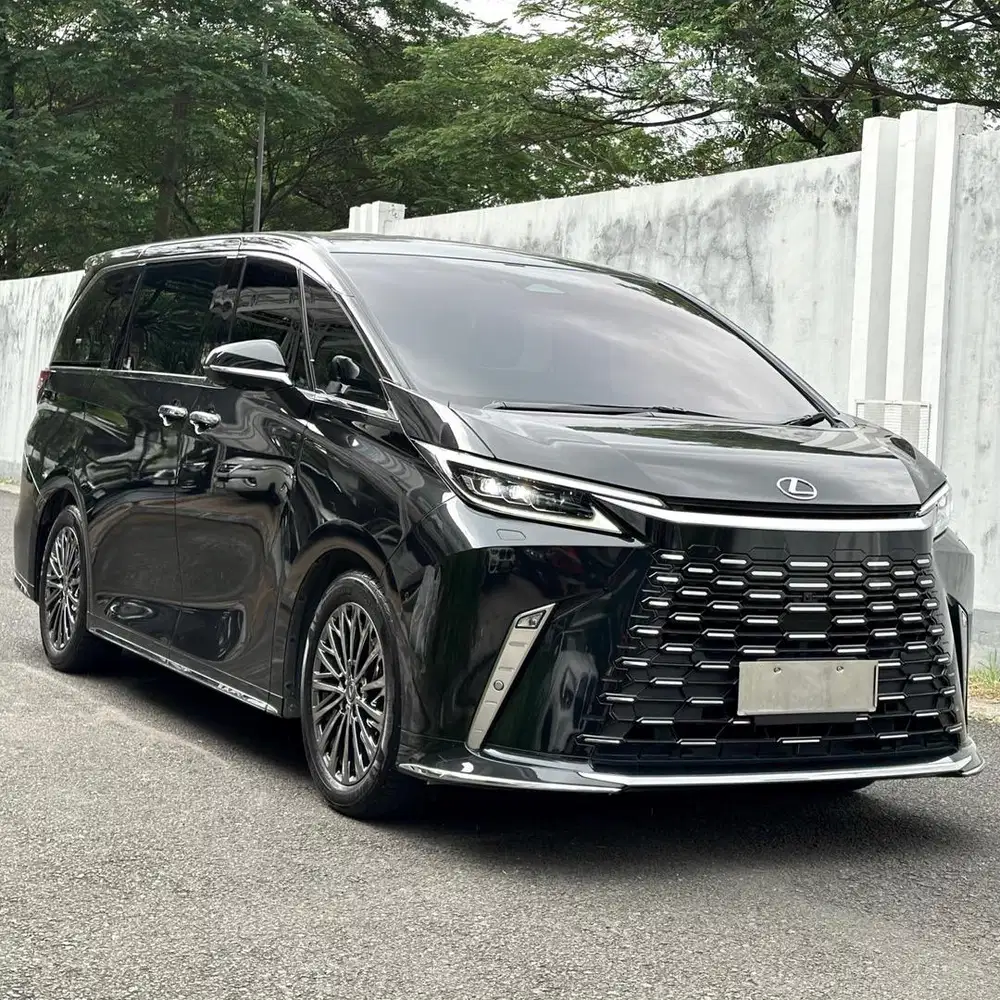 (CASH) Lexus LM350H Hybrid 7-Seaters 2023