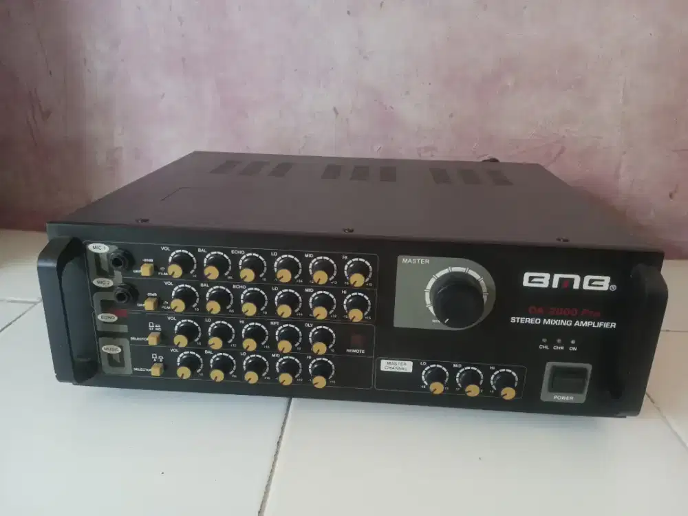 ampli kraoke bmb da 2000pro
