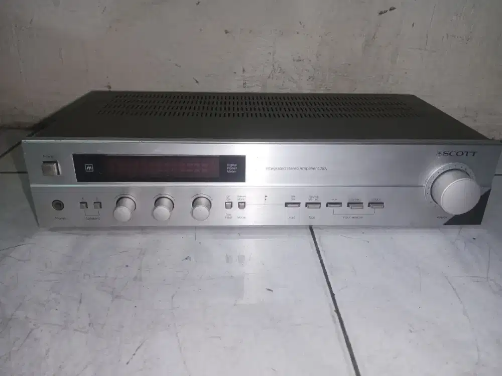 intgret/stereo SCOT 428A