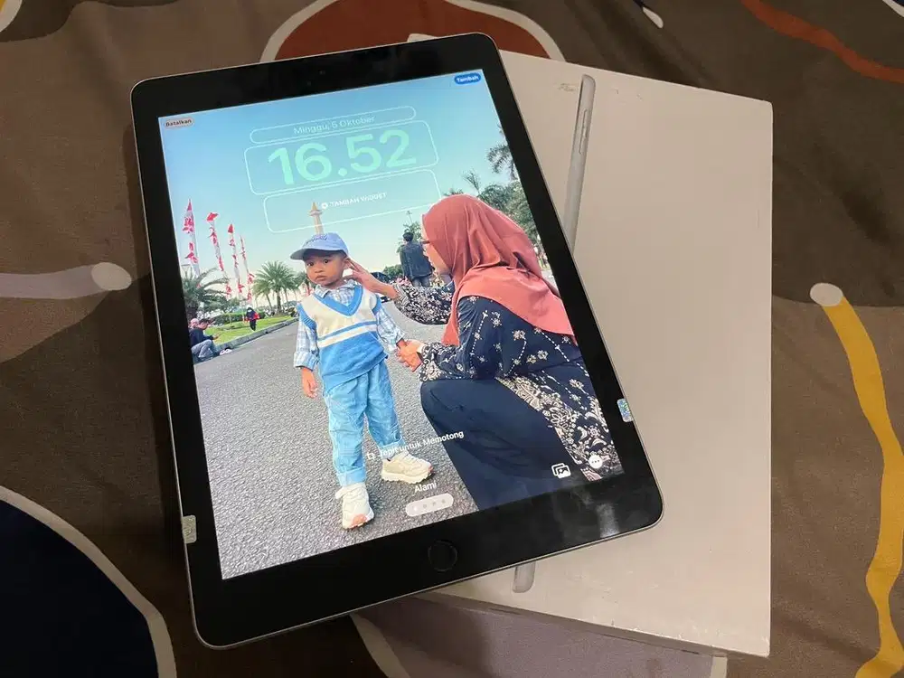 Ipad gen 6 32GB grey (Wi-fi)