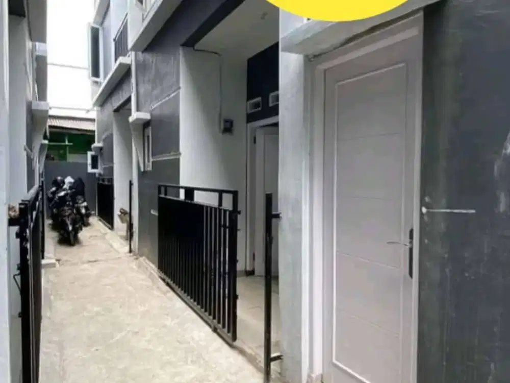 JAKARTA SELATAN Rumah Murah Meriah 2-lt di Jagakarsa