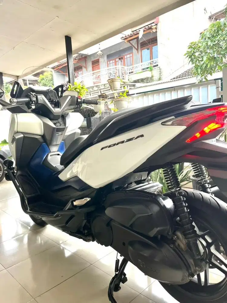 Dijual Honda Forza 250 ABS 2018