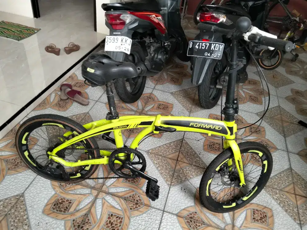 Sepeda Lipat FORWARD 20 Alloy 8 speed