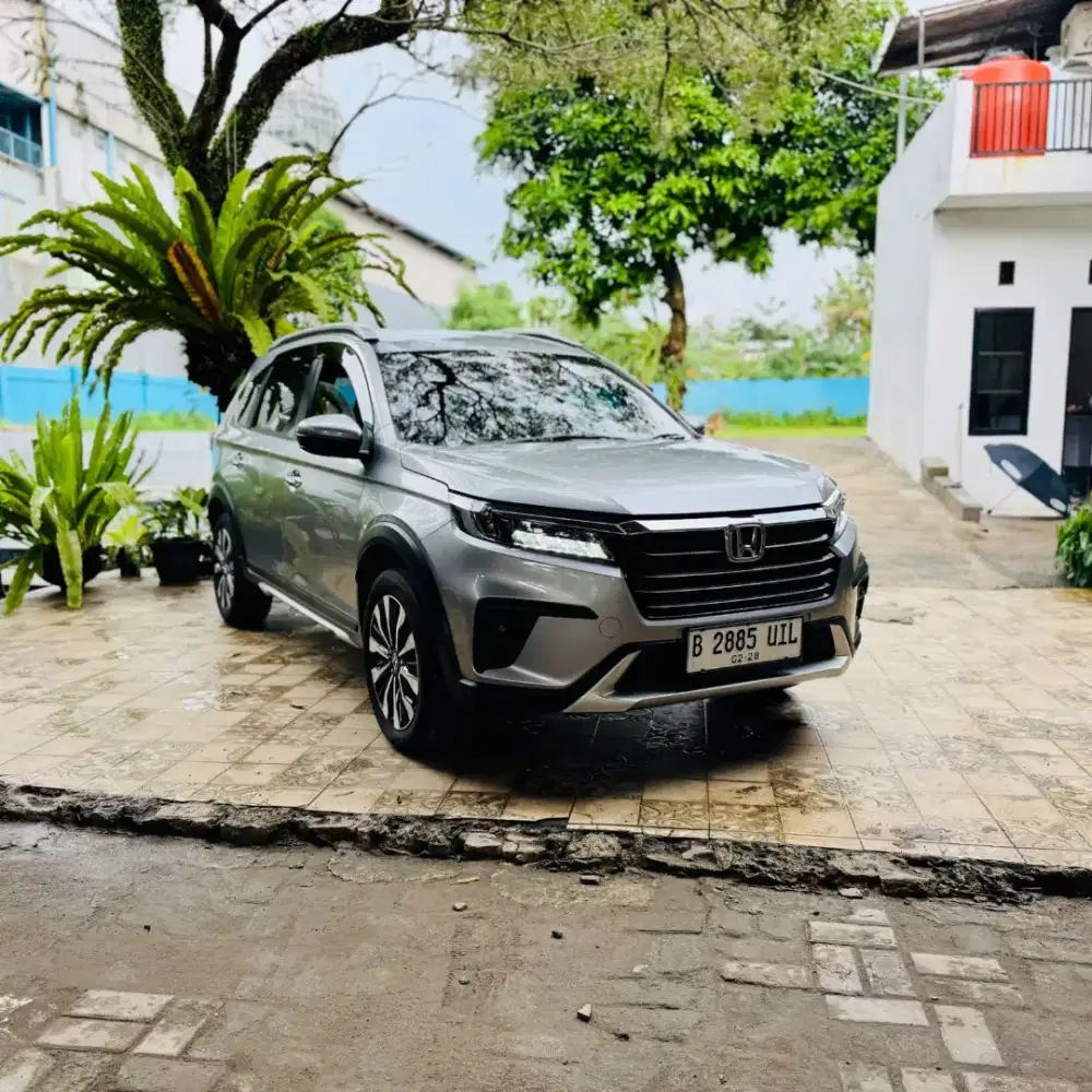 Honda BRV Prestige Sensing 2022 SEPERTI BARU