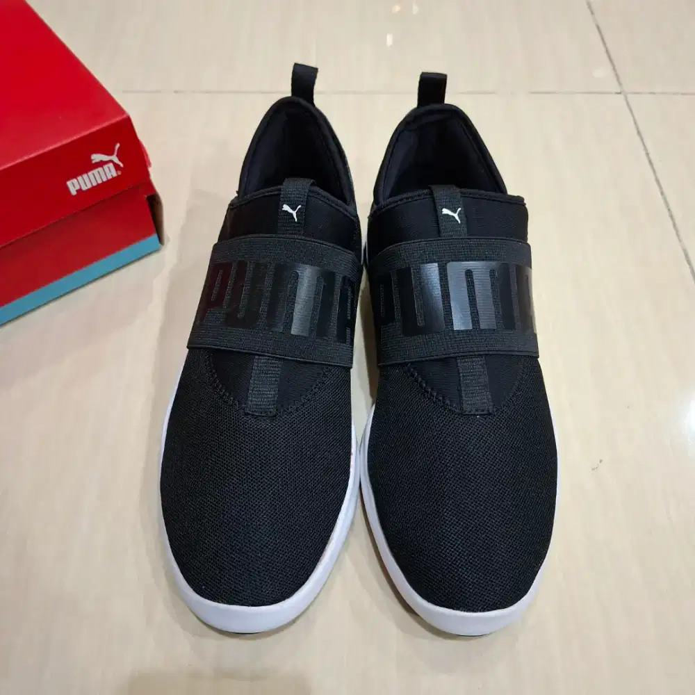 Sepatu Puma Wmns Dare Sneakers