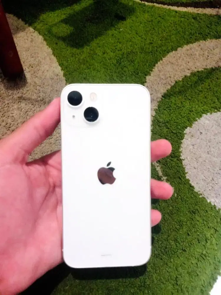 Dijual iPhone 13 128gb Garansi Indonesia