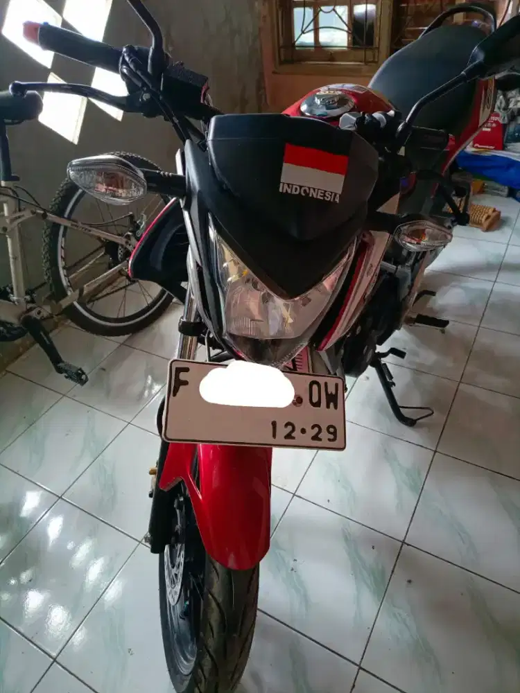 Dijual cb 150 r Rp.10500000 neggo