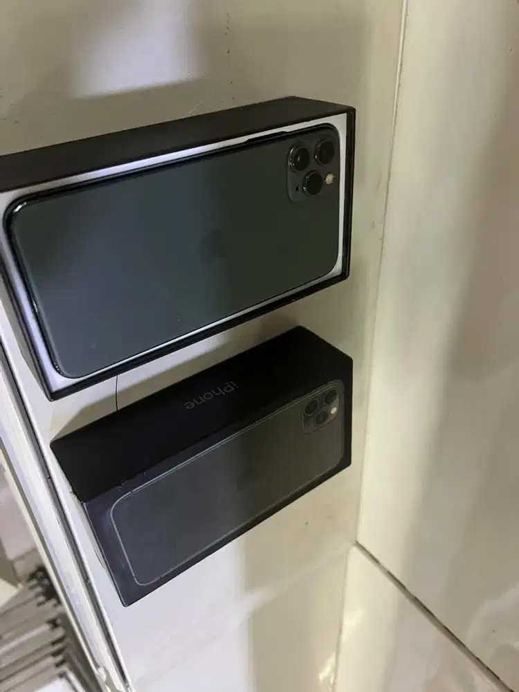 iphone 11 pro max 256gb yg ini pasti baru