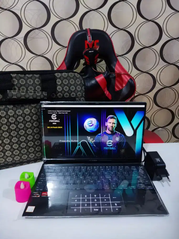 Asus ZenBook UX425U Ryzen RAM 8GB SSD 512GB VGA Radeon Siap Pakai