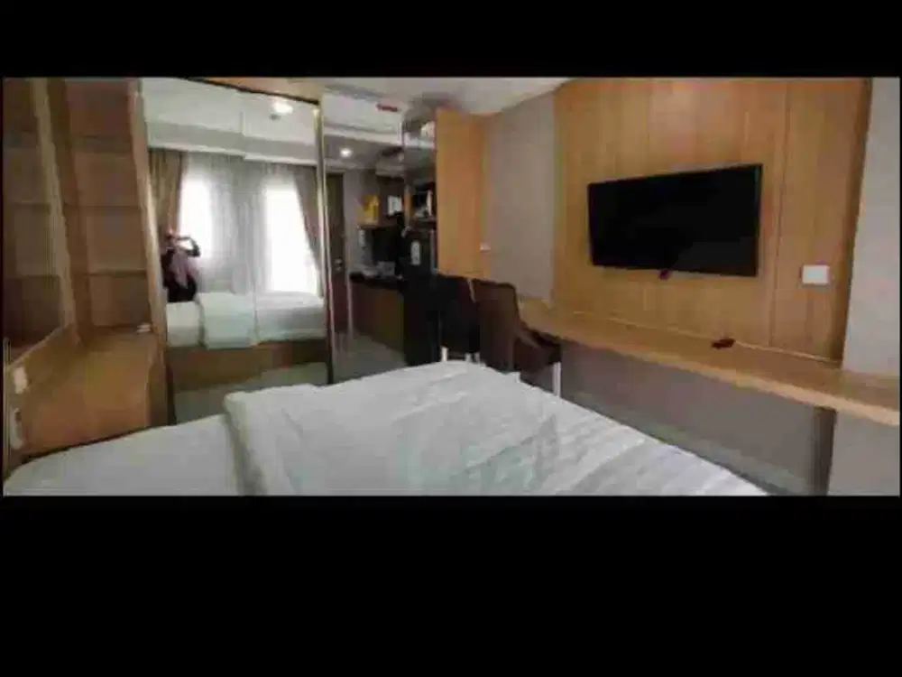 Disewakan unit studio signature park grande tower light lantai 10 vie MT Haryono