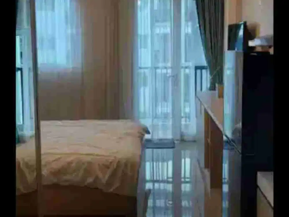 Disewakan unit studio signature park grande tower light lantai 15 view Mt haryono