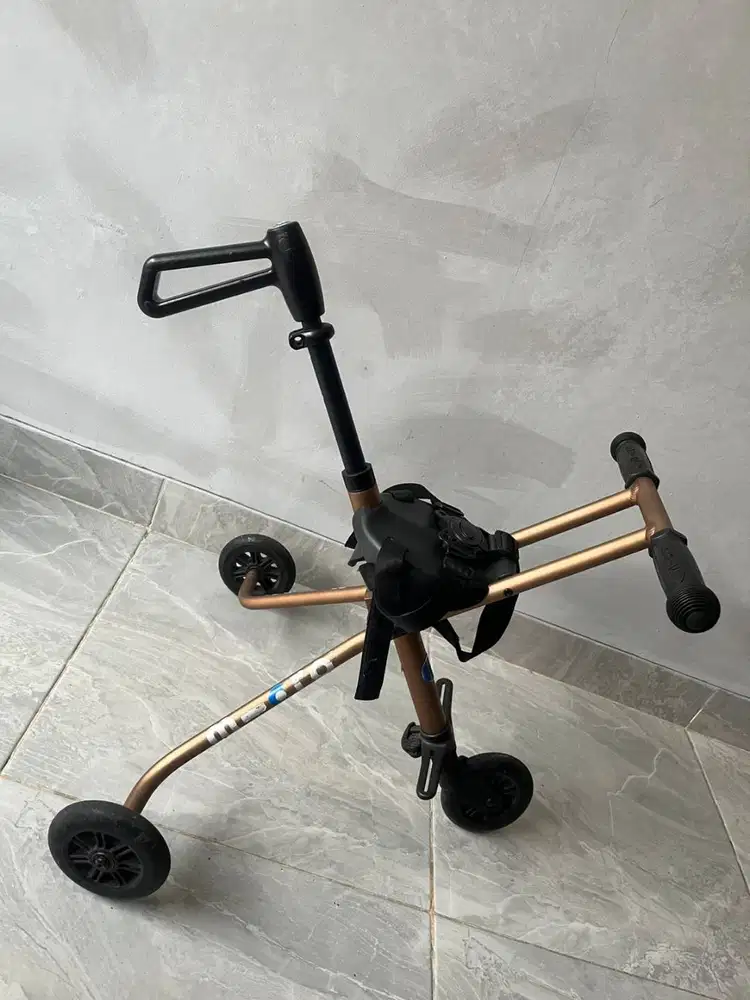 M-cro Trike Deluxe Gold - Sepedah dorong Roda Tiga Anak Balita