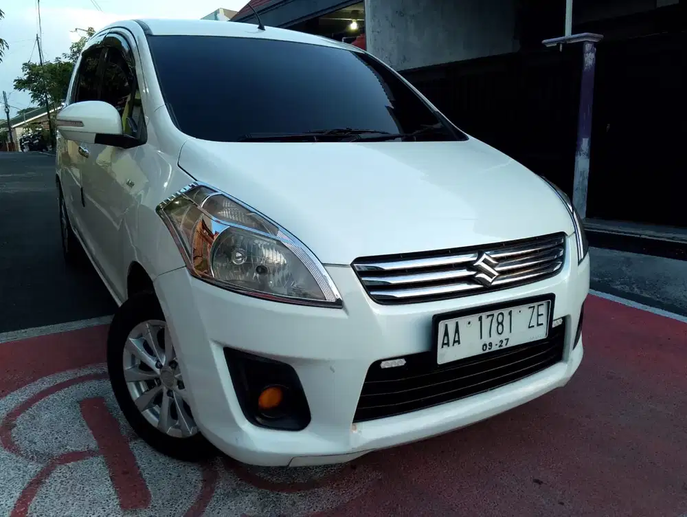Suzuki Ertiga 2013 Bensin