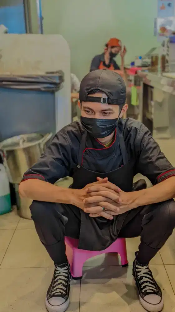 Saya mencari info pekerjaan di kitchen cook basic Chinese food
