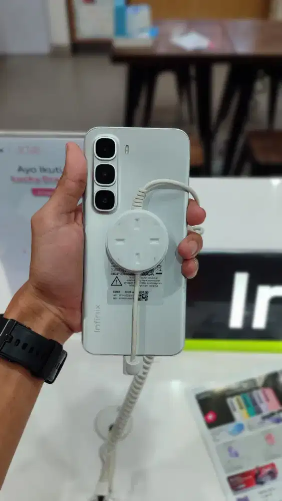 Infinix Hot 60 Pro