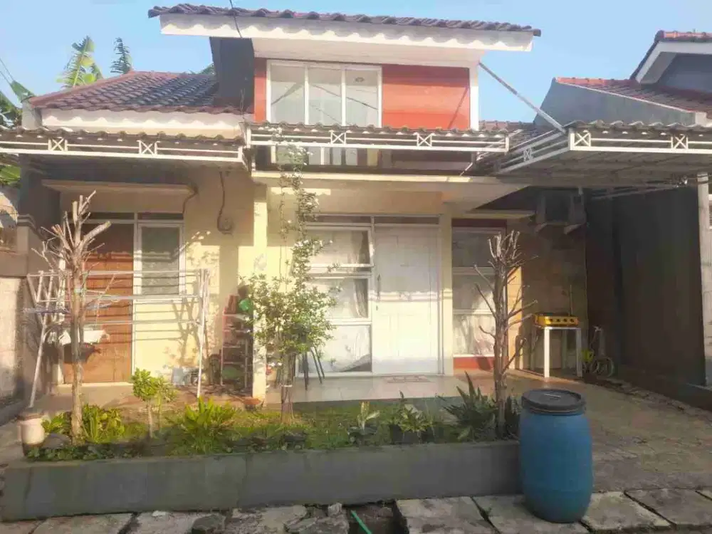 Rumah dalam graha mampang mas depok
