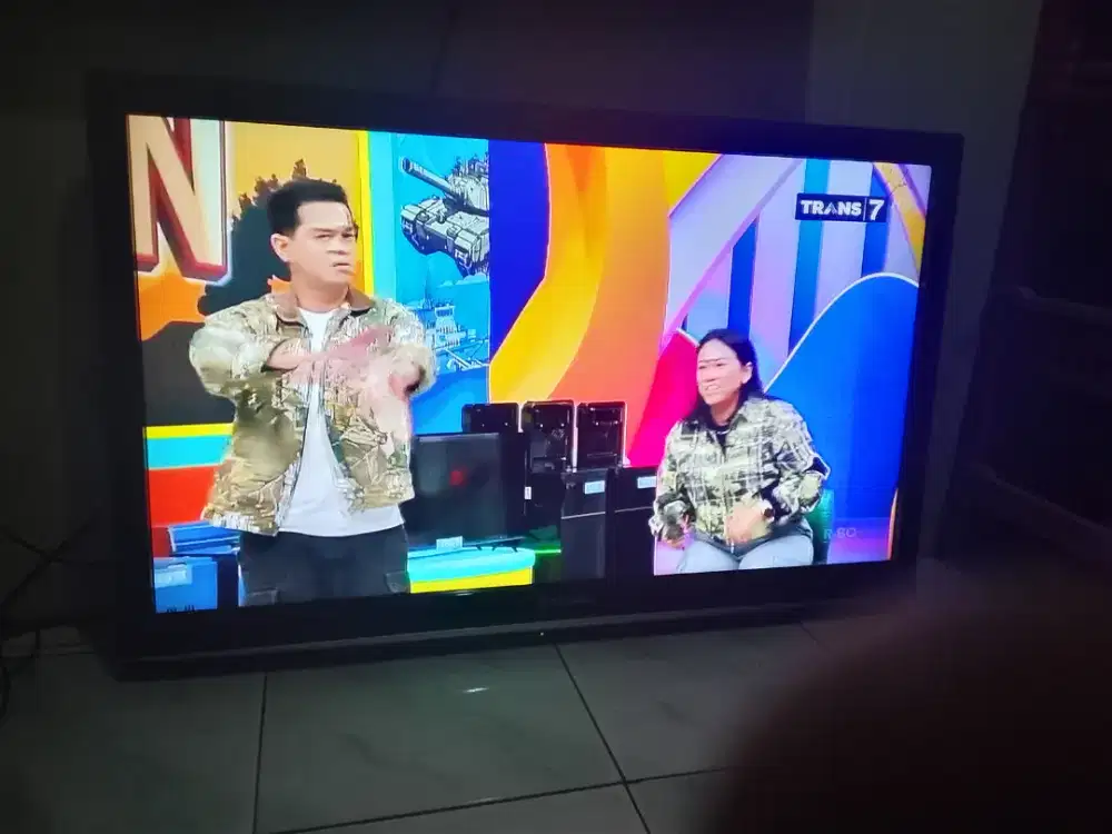 Di jual LCD tv 37:in merek panasonic normal siyap pake