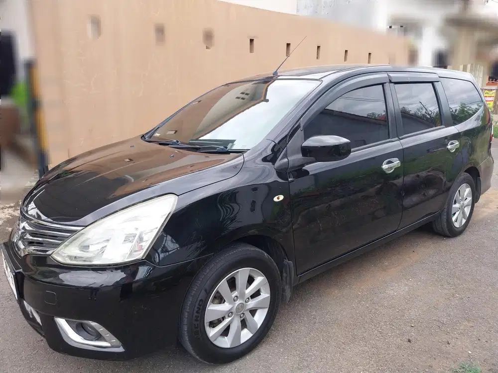 Nissan Grand livina 2013 Bensin