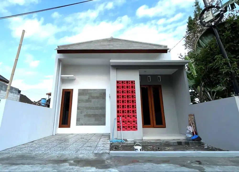 Rumah Baru Siap Huni dekat Jalan Bantul