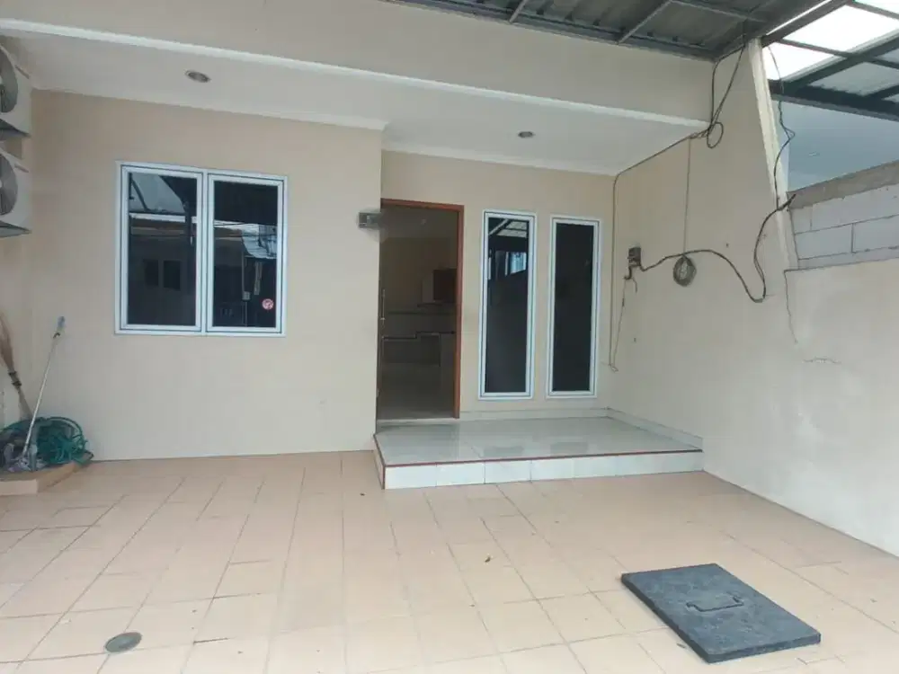 Dijual Rumah Siap Huni di Kelapa Molek LT 6 x 17  dengan Lokasi Strategis & Bebas Banjir!