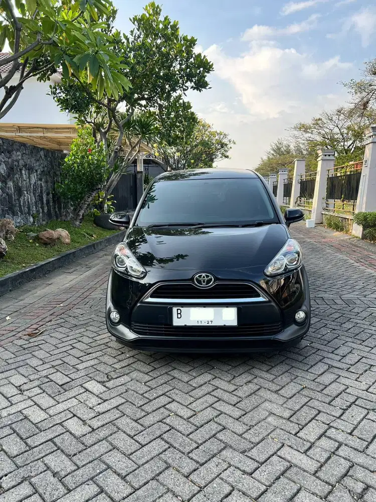 [Pribadi, Terawat di Bengkel Resmi] Sienta 1.5V Matic 2017