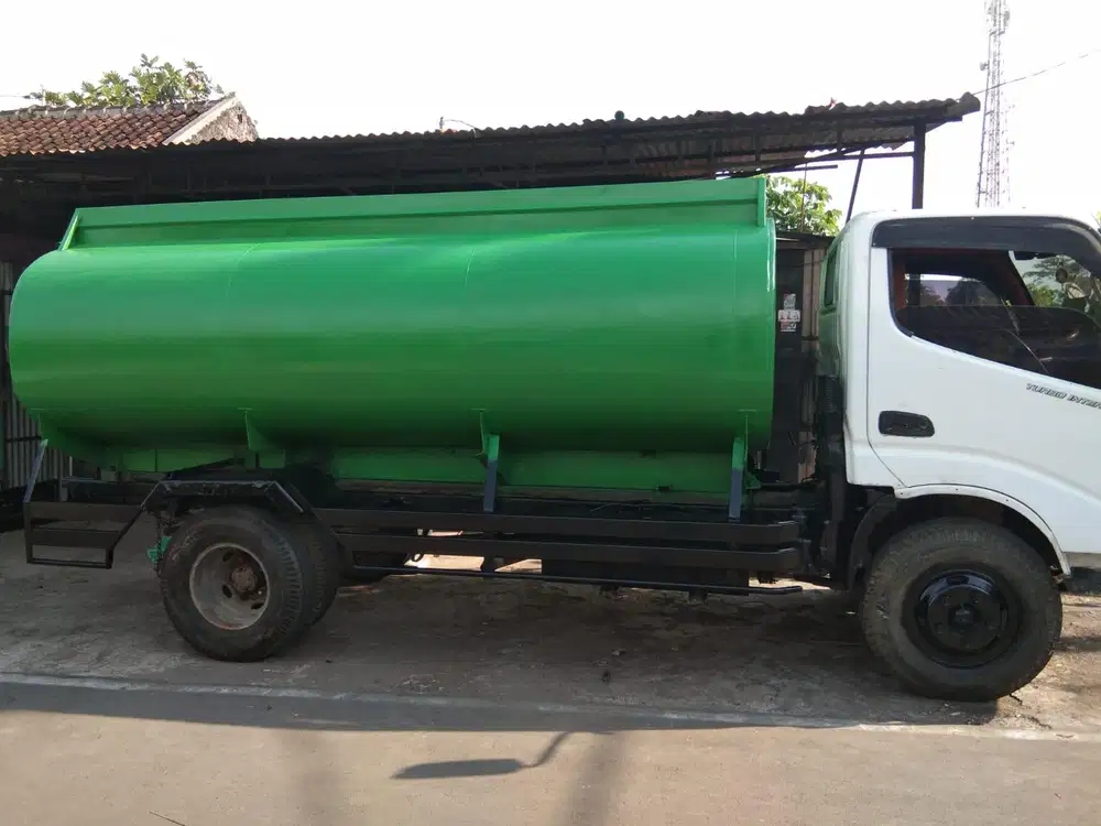 Hino Dutro tangki 2013 pajak hidup