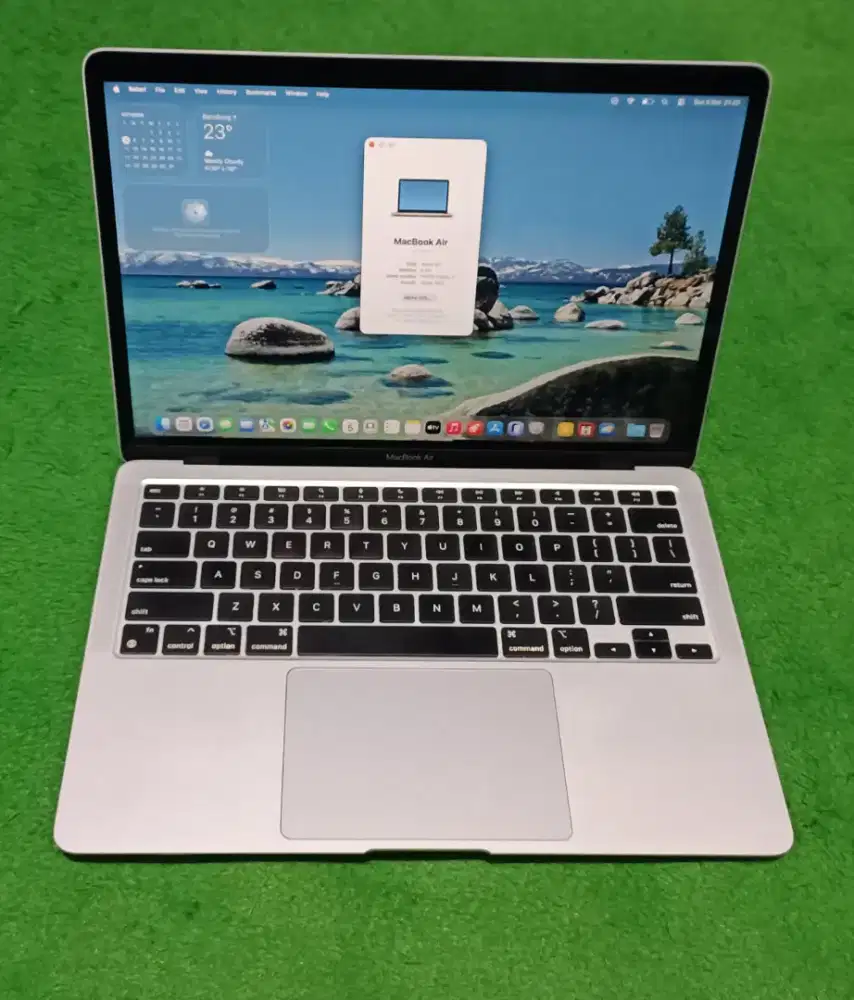 Apple MacBook Air M1 2020 M1 8/256 Silver Murah