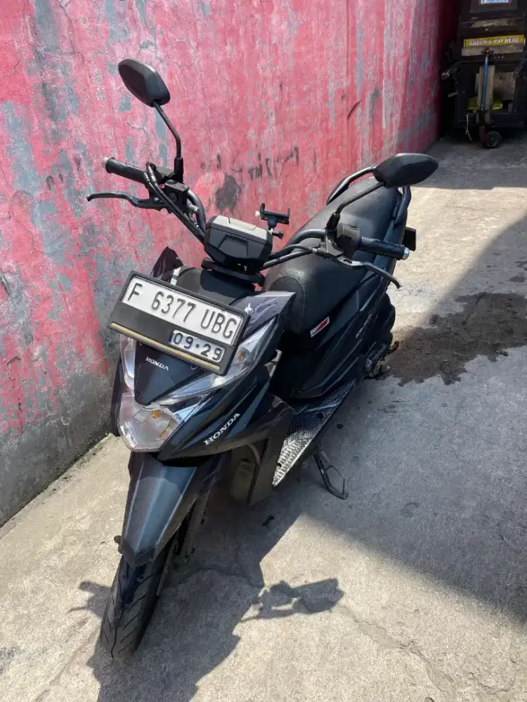 Beat street hitam 2019
