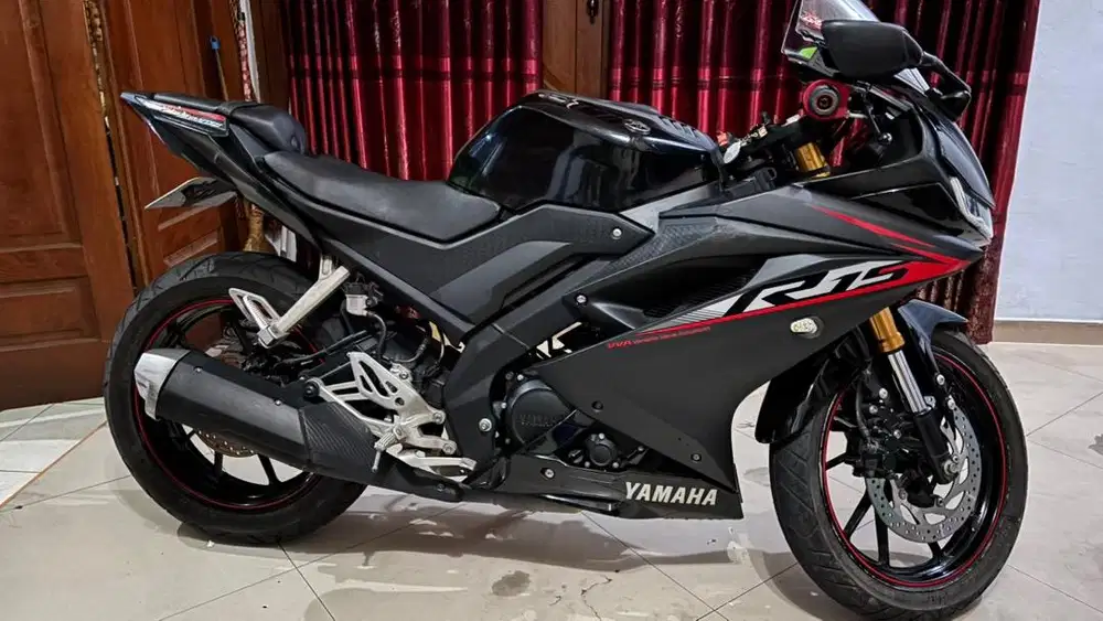 Yamaha R15 V3 tahun 2019