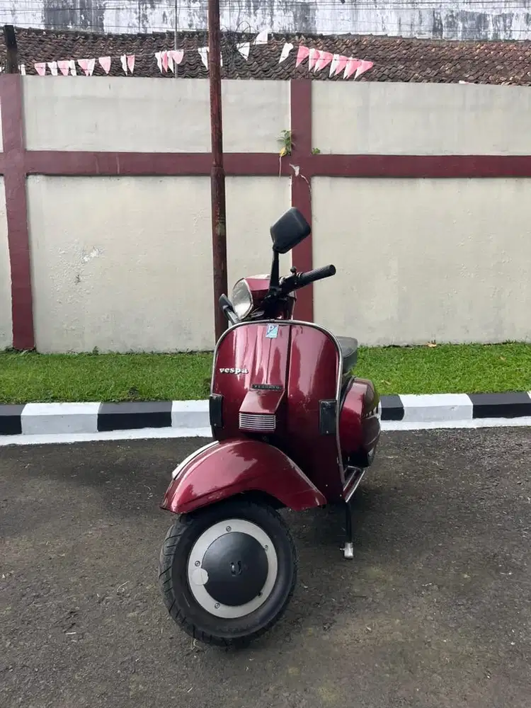 vespa sera 1985